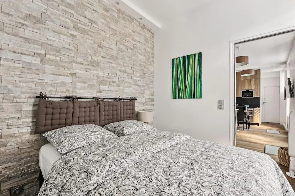 Apartment 03 Tour Eiffel Appartement Pour 7 Personnes Paris France